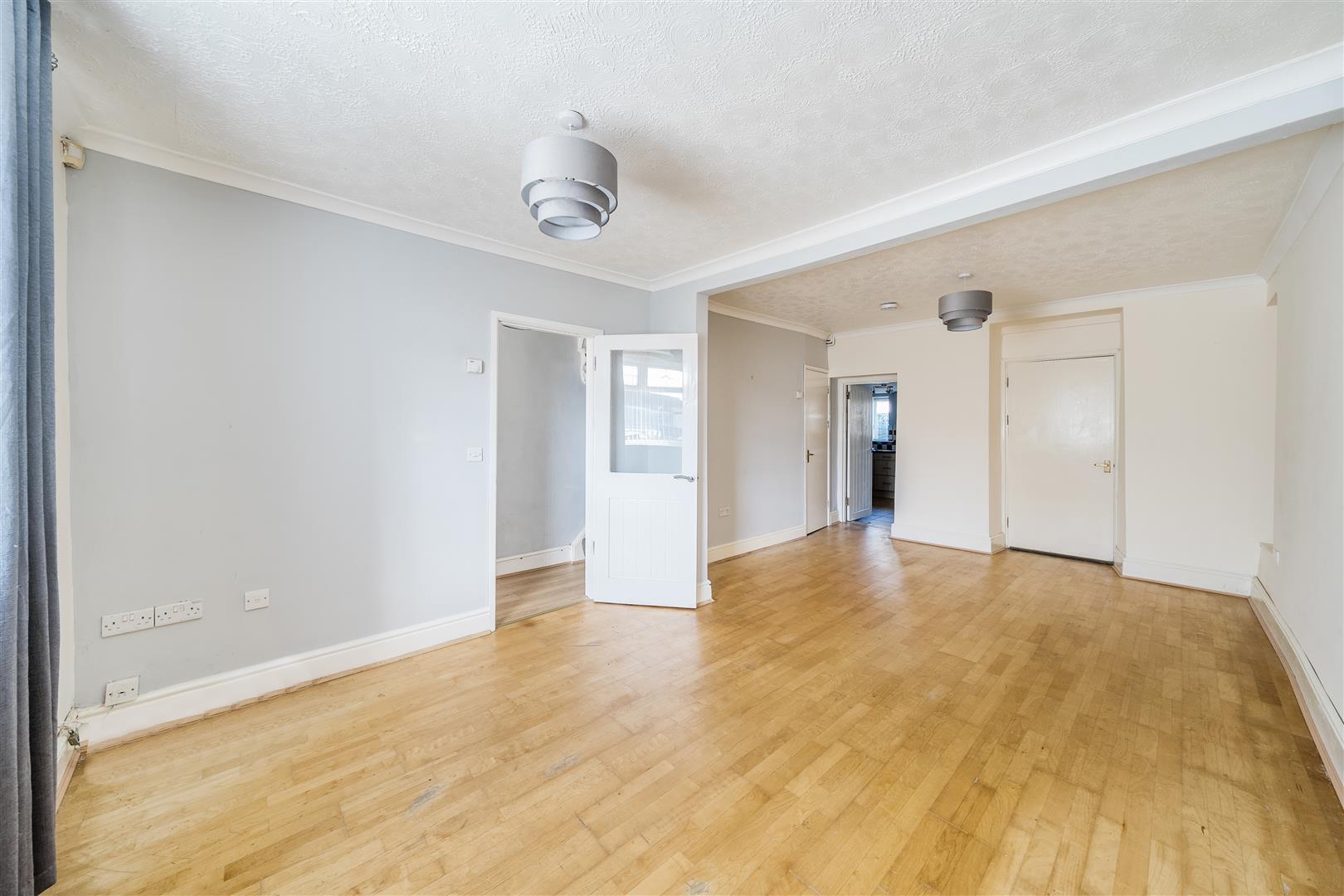 Heol Gerrig, Treboeth, Swansea, SA5 9BP